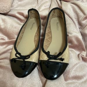 LIKE NEW. - Wanted Flats